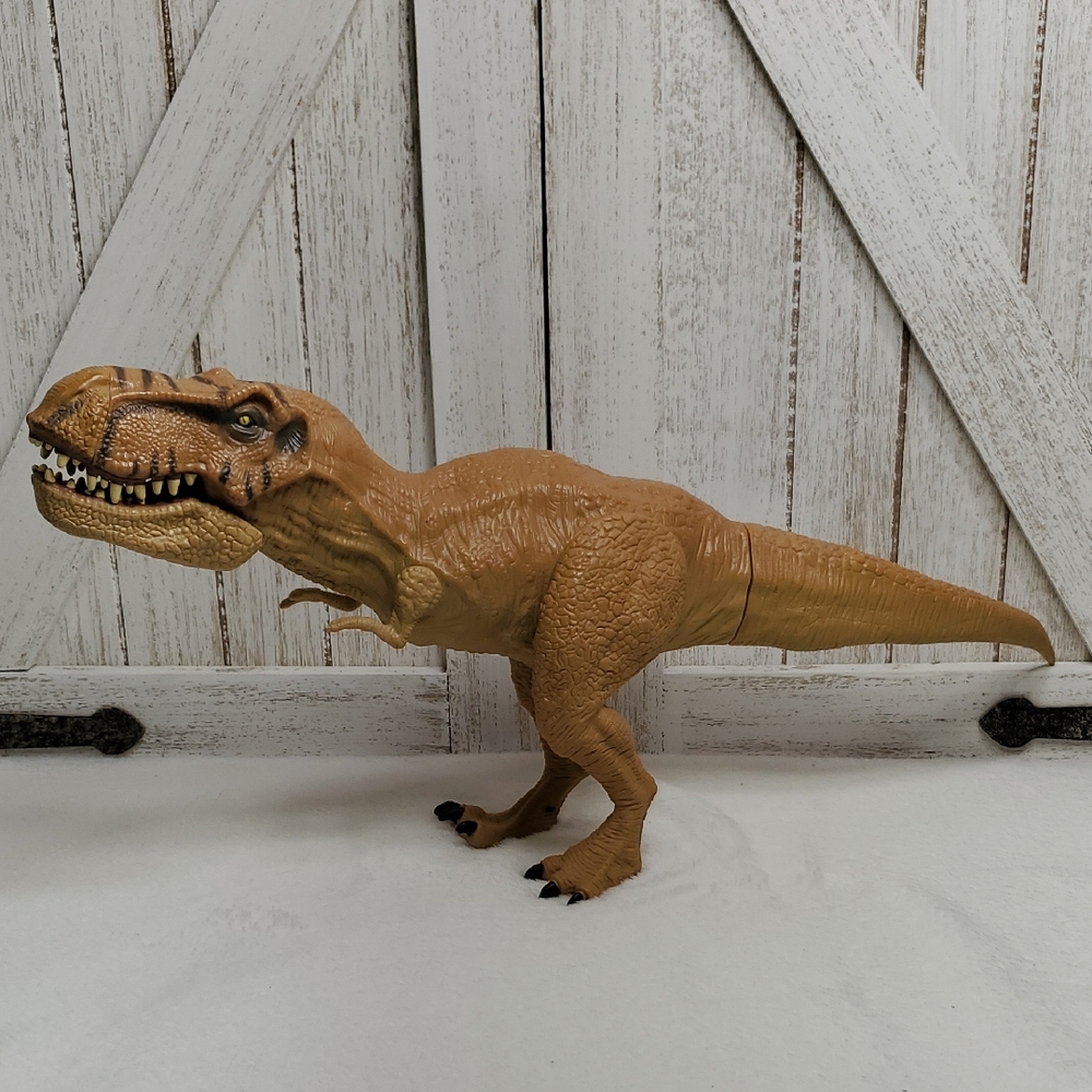 Jurassic World 2015 Tyrannosaurus T-Rex Dinosaur Action Figure JW